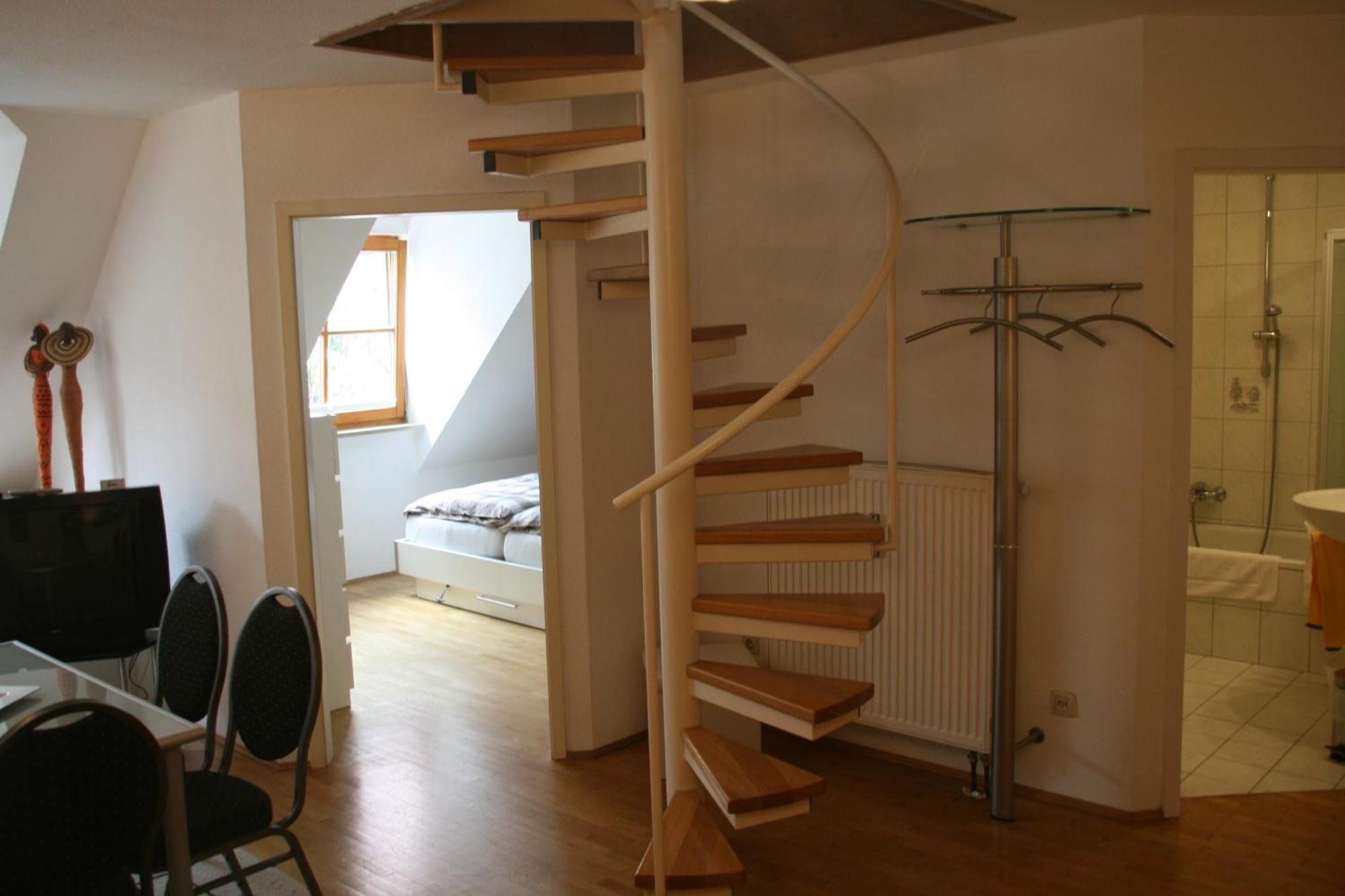 Wendlers Ferienwohnungen #1 #4 #5 #6 Behringersdorf Quarto foto